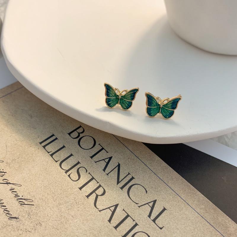 Charming Green Butterfly Earrings In Vintage Oil Painting Style