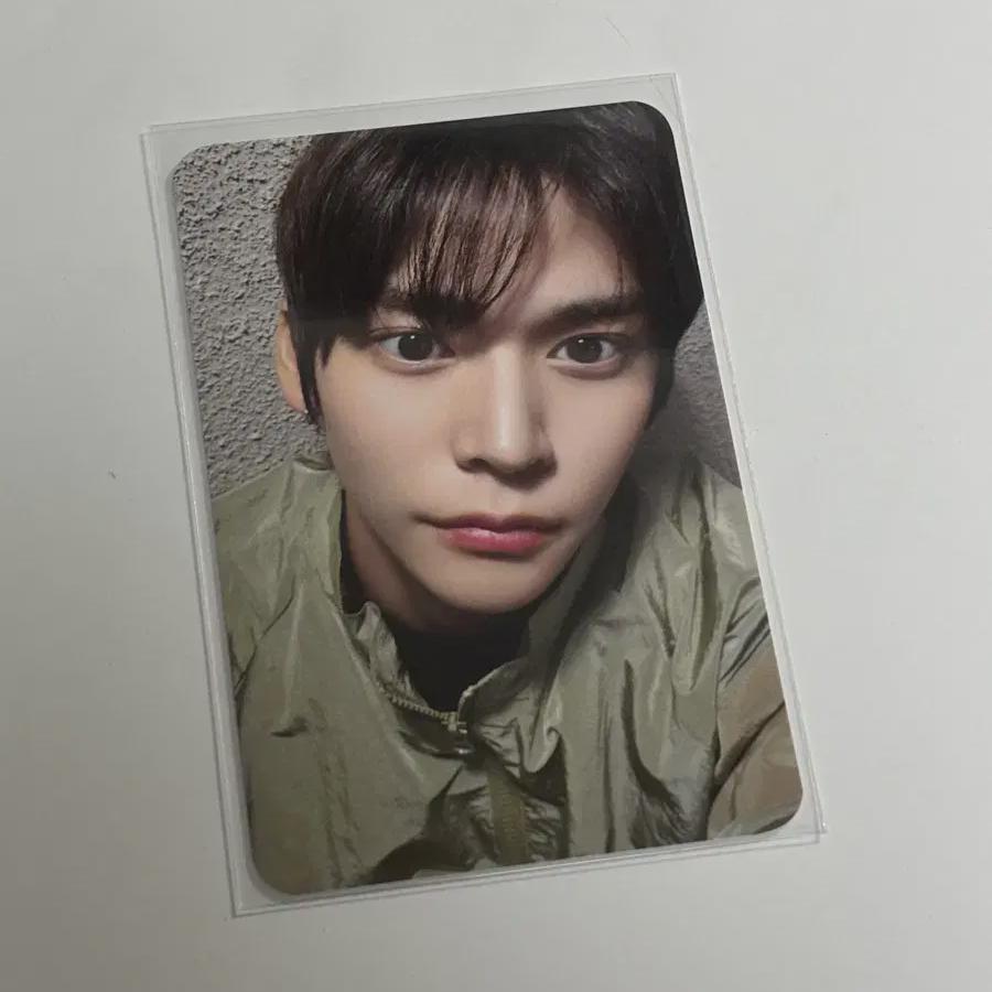 

Rise Silver Stone Photo Card