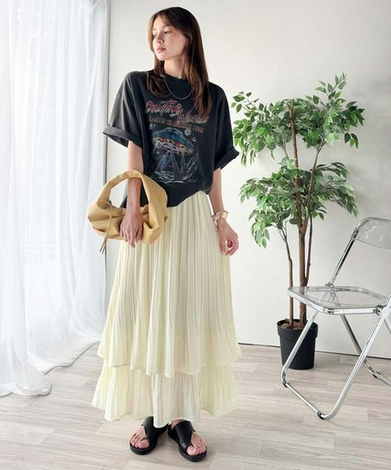 Elegant Japanese-Style Double-Layer Pleated Chiffon Skirt, Slimming and Versatile with an Elastic Waist