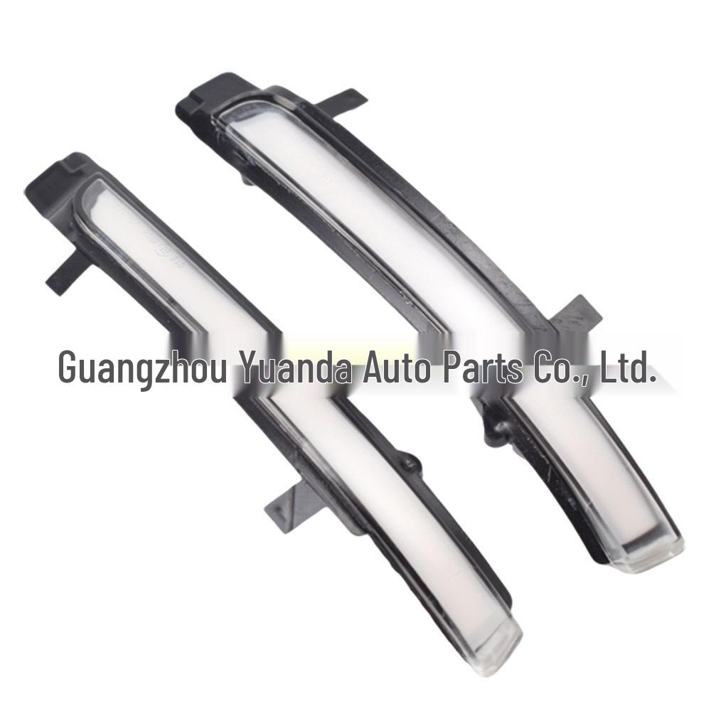 

Skoda Octavia Superb LED Sequential Rearview Mirror Turn Signal Light (Amber)