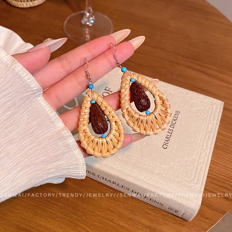 

Ethnic style rattan water drop shaped ear hook women s retro design earrings autumn and winter earrings