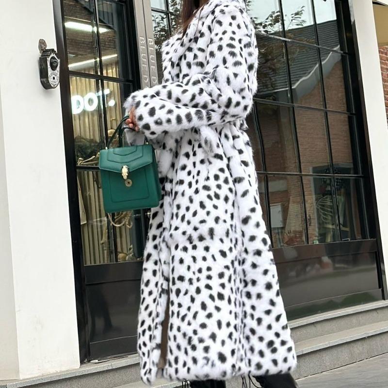 

Осенне-зимняя женская новая белая шуба из искусственного меха с леопардовым принтом на шнуровке, удлиненная шуба из искусственного лисьего меха XXL