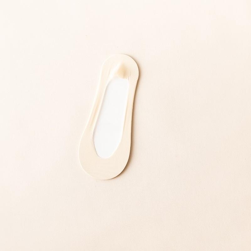 

Женские летние тонкие хлопковые носки-лодочки с не скользящей подошвой и не спадающей пяткой, с неглубоким вырезом, невидимые, из ледяного шелка 1 pair телесный