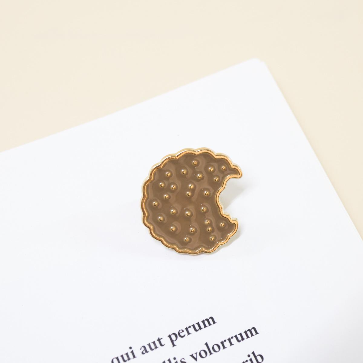 Cartoon Bread & Cookie Brooch Sandwich Badge - Personalized Pin for Clothes & Bags