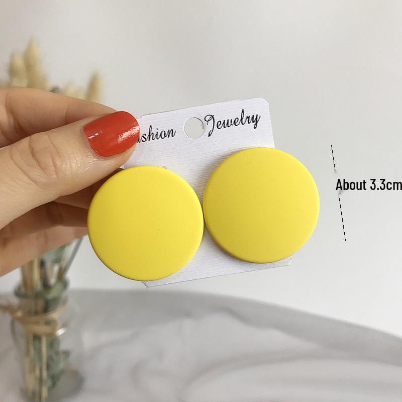 Trendy geometrické matné akrylové náušnice v barvách bonbónů