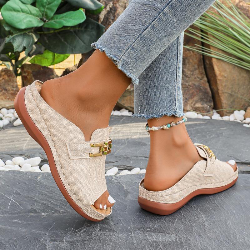 Large size casual summer new chain thick-soled slippers wear open-toed cool slippers female wish