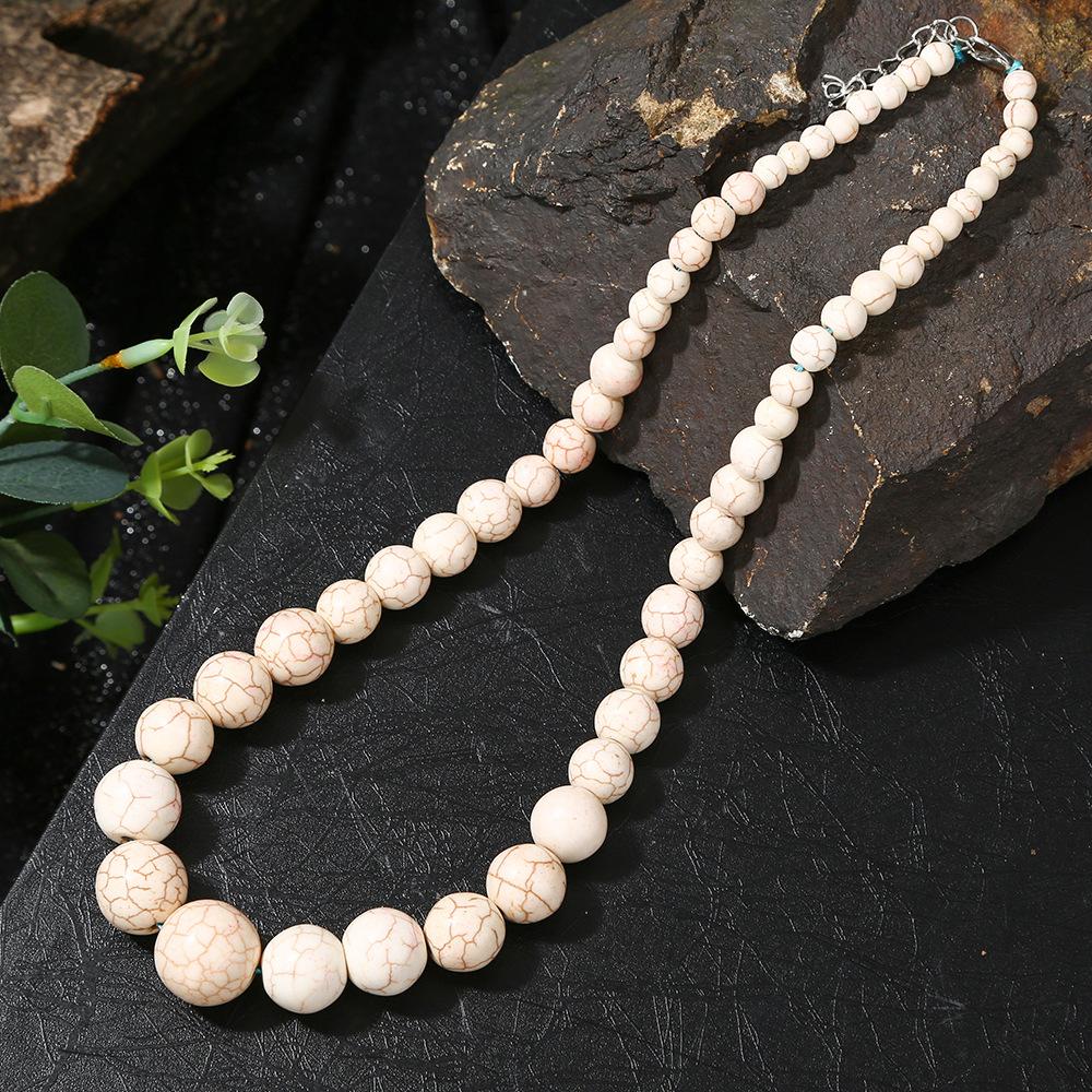 Natural turquoise beads, necklaces, personalized clothing accessories, tower beads, jewelry