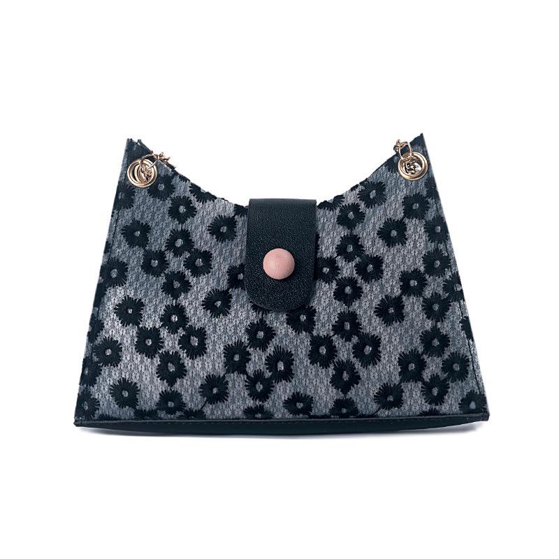 Women's bag summer embroidery thread flower transparent magnetic buckle underarm bag shoulder portable simple mobile phone bag