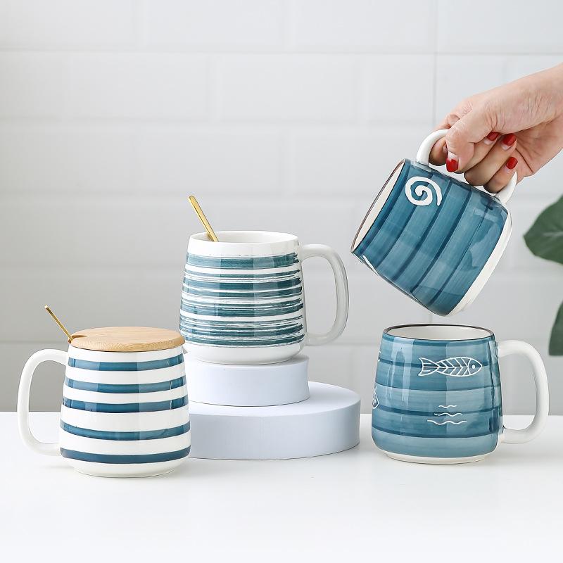 500ml Ceramiczny Kubek z Łyżeczką Japoński Ręcznie Malowany Styl Kubki Śniadaniowe Biuro Dom Filiżanka do Herbaty Kubek na Wodę Naczynia do Picia Prezenty