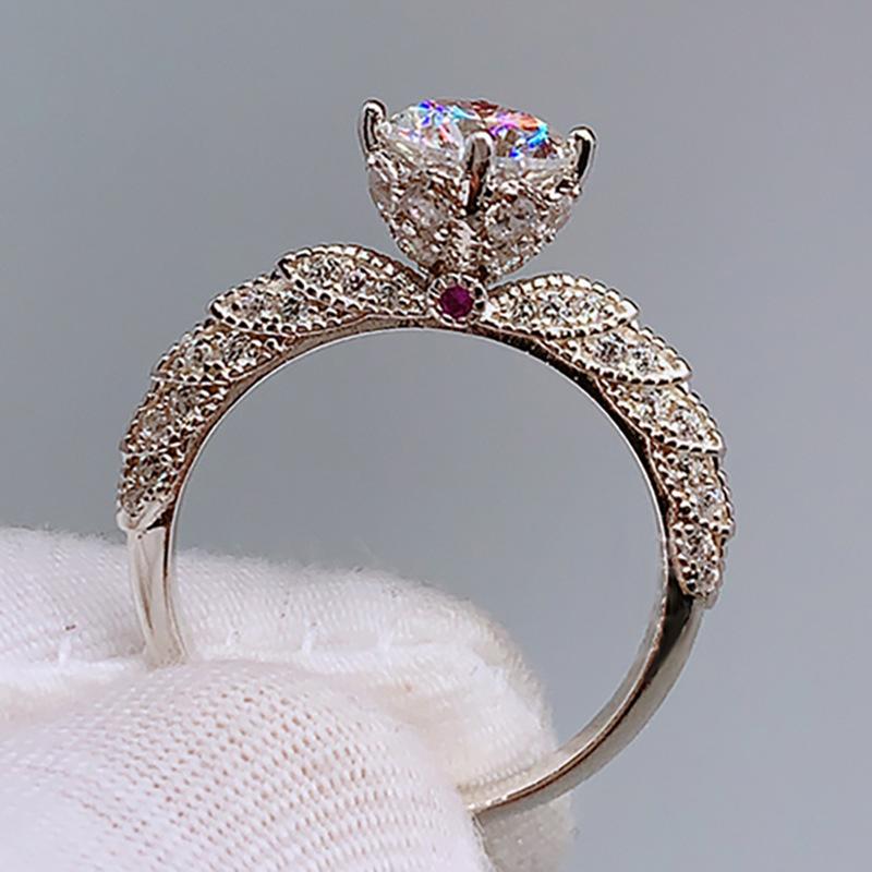 Creative Women Wedding Rings with Red Cubic Zirconia Exquisite Engagement Proposal Rings for Lover New Fashion Jewelry