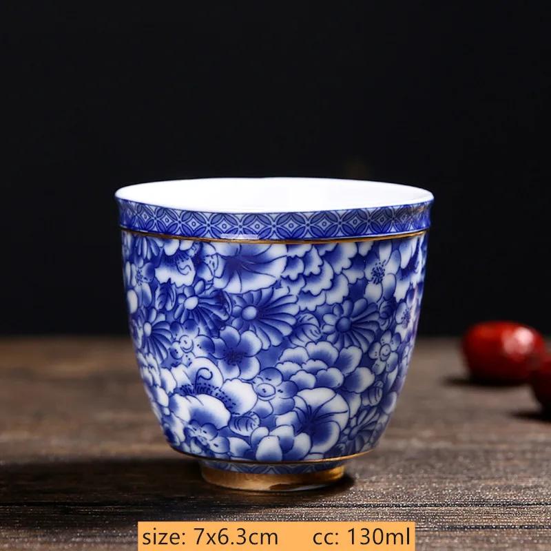 Jingdezhen Blue and White Porcelain Tea Cup Retro Ceramic Master Cup Traditional Tea Set Accessories Portable Tea Bowl
