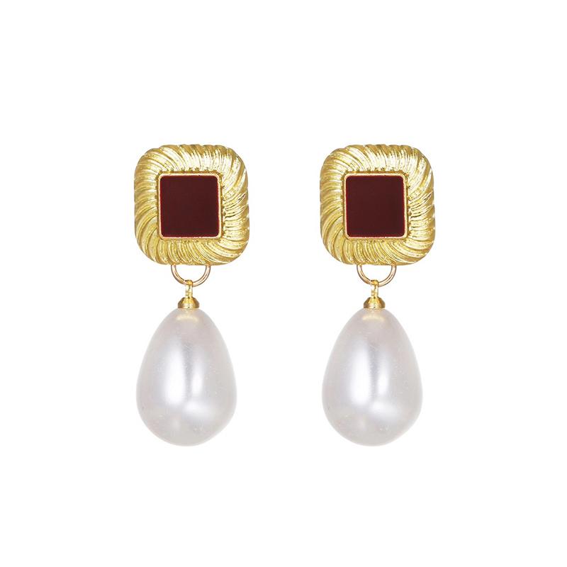 Sweet Red Square Waterdrop Imitation Pearl Pearl Earrings for Women Temperament Sweet Korean Design Jewelry