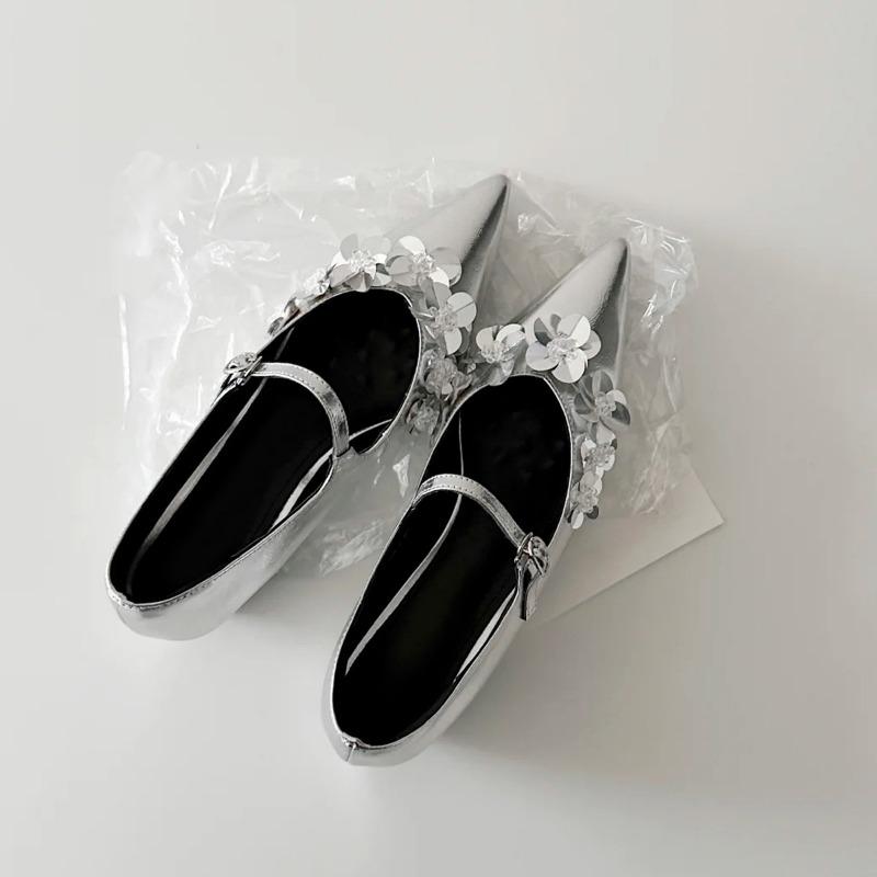Pointed Silver Sequined Flower Mary Jane Women's Shoes One-word Buckle with Shallow Mouth Inner Height Increase Single Shoes