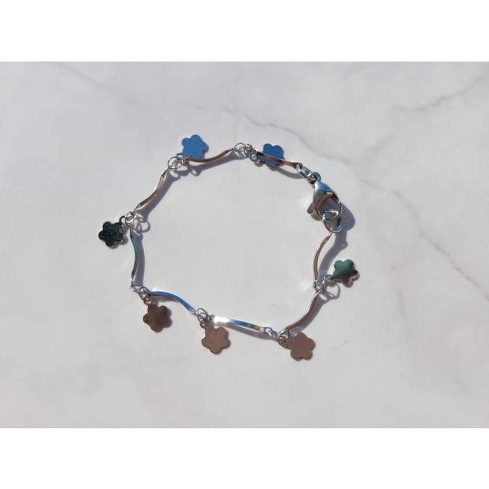 [Blossom Steel] Surgical Steel Fluffy Women's Pendant Chain Bracelet (S8101075)