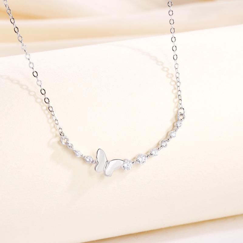 Elegant 925 Sterling Silver Butterfly Necklace: Versatile, Fashionable, and Stylish Clavicle Chain for Women