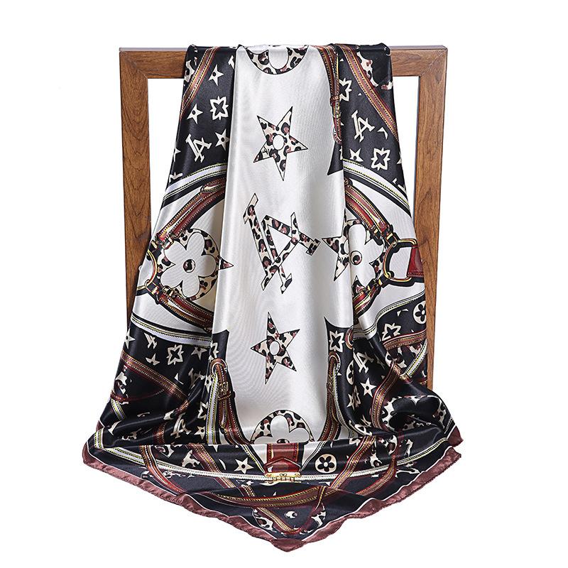 Gefleckter Satin Damen Frühling und Sommer Seidenimitat Schal Bedruckter Kleiner Quadratischer Schal Geschenk Europäischer und Amerikanischer Schal Stola