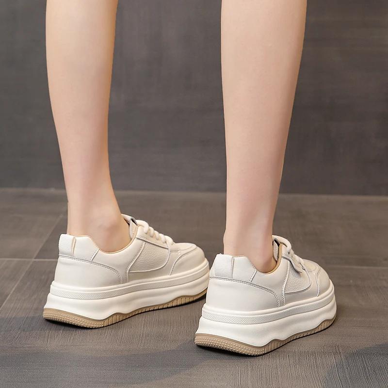 Spring and Autumn Elegant Lace Up Breathable Sports and Leisure Shoes Fashionable New Comfortable and Durable Women's Shoes