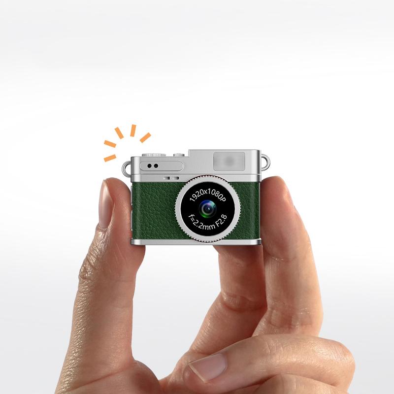 New S150 Super Mini Camera 0.96inch IPS Color Screen 1920x1080p Portable Pocket Cam Classic Design LED Fill Light Retro Small Camera Ornament