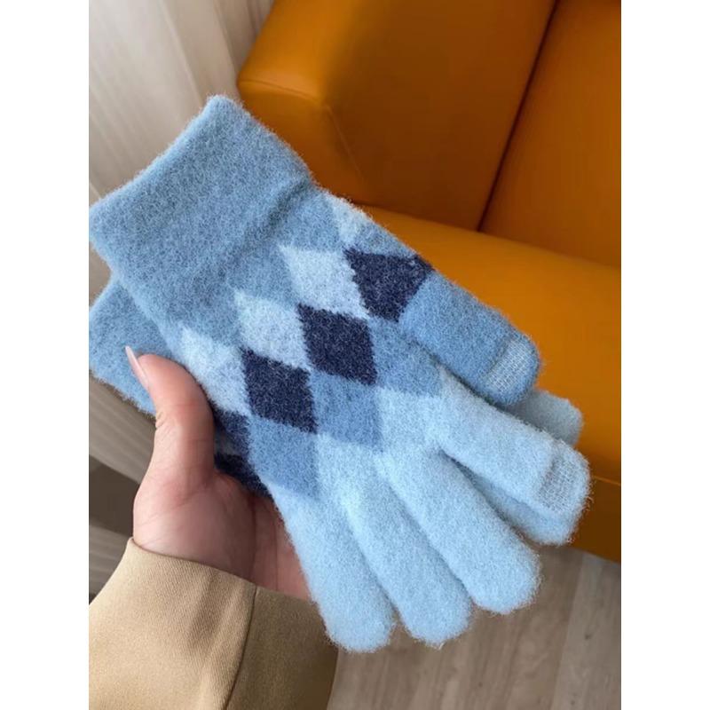 Autumn and winter warm knitted gloves women's cycling hand guards cold gloves adult fashion rhombus full gloves