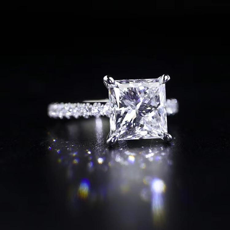 

Кольцо Lulu Tong огранки «Принцесса» из стерлингового серебра 925 пробы в корейском стиле – Универсальный классический дизайн с четырьмя крапанами Size 5 белый