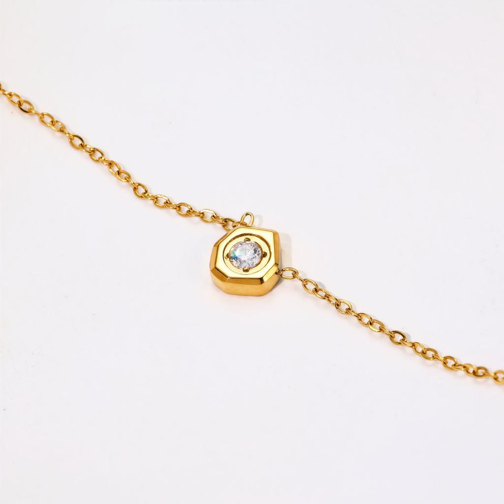 Einfache Geometrische Polygon Kleine Weiße Diamant Halskette Titanstahl Nicht-Verblassend Temperament Vielseitig Schlüsselbein Kette Geschenk