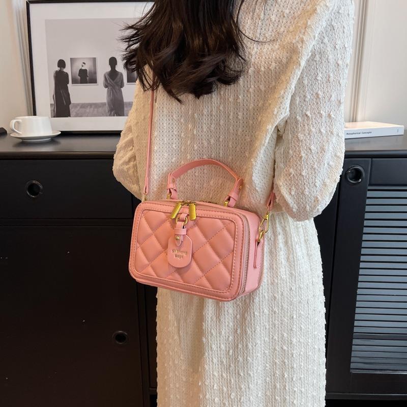 High-end Niche Bag Women's New Trendy Fashion Shoulder Handbag Messenger Bag Versatile Small Square Bag