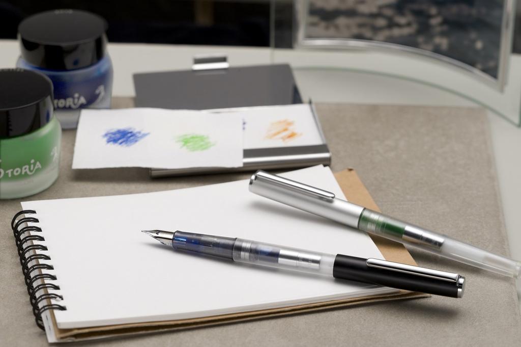 Sailor fountain pen Hiace Neo Clear Silver Fine Point 11-0119-219