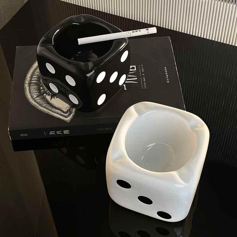 High-End Creative Ceramic Ashtray: Unique Tabletop Gift for Boyfriend, Trendy & Stylish