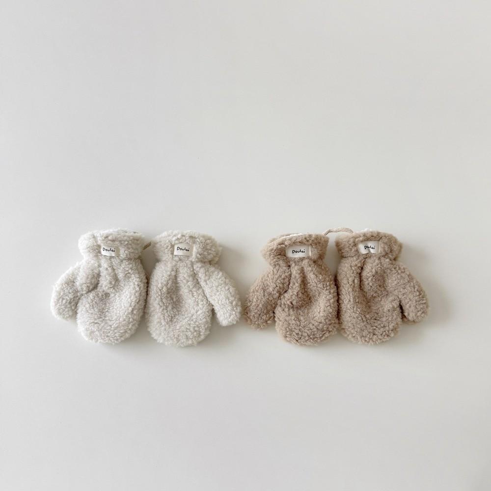1 Pair Warm Windproof Winter Mittens Thickened Lamb Velvet Hanging Neck Gloves Boys Girls