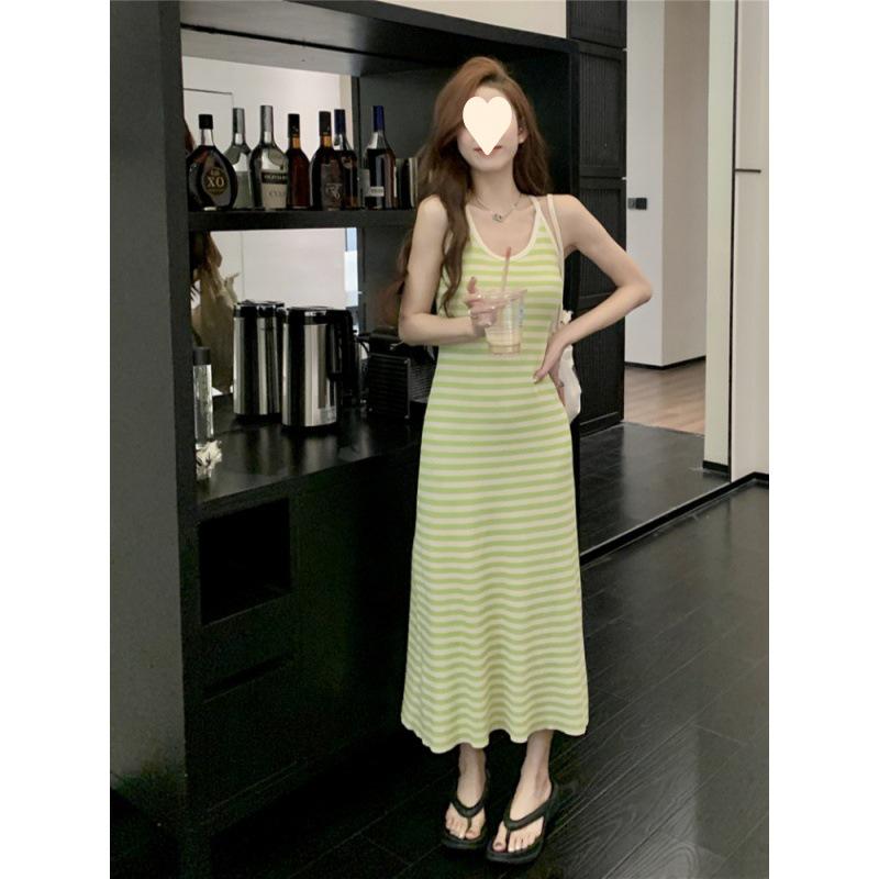 French Style Striped Suspender Knitted Dress: Backless, Slim Fit, Hip-Wrapped, Summer Women's Fashion