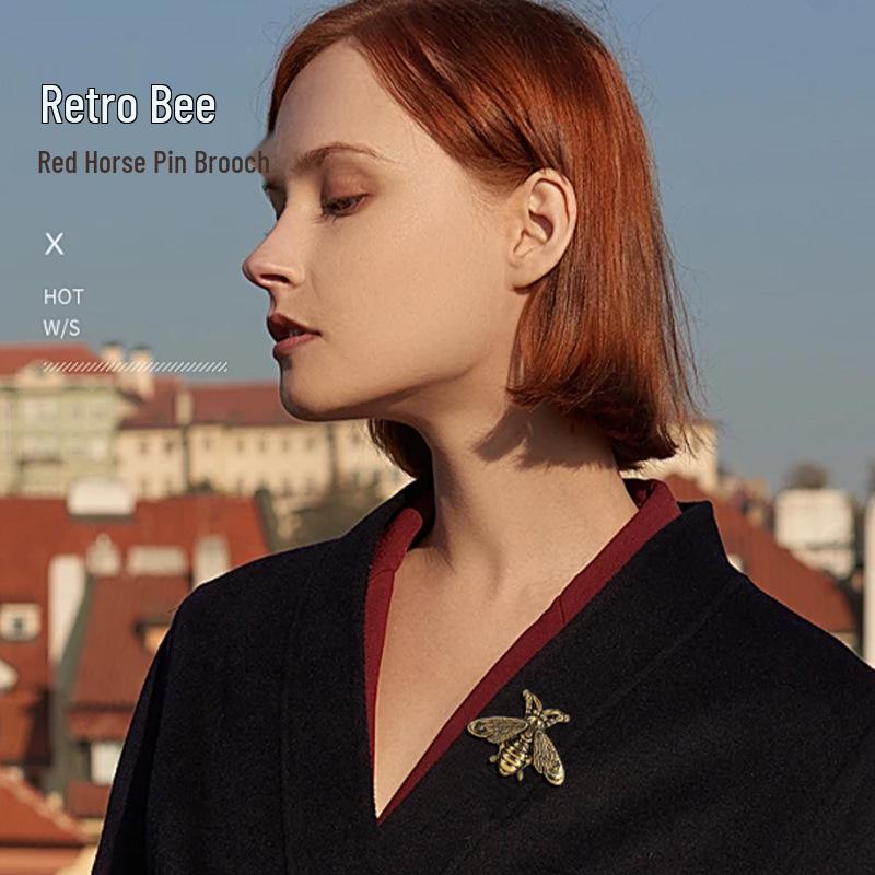 Vintage Men's Bee Brooch Pin: Dual-Use Lapel Accessory for Suit or Shirt, Unisex Silver