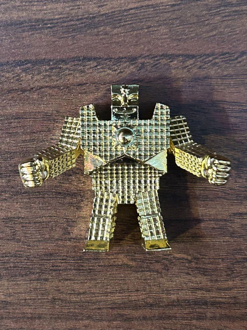

[USED] Die-cast Kinkeshi Sunshine (Gold Plated Version)