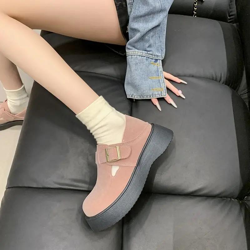 Bombas de Moda Feminina Sapatos Femininos Bico Redondo Plataforma com Saltos Médios Entrega Rápida Tendência 2025 Marca Genuína Estiloso Y2k em Oferta 39