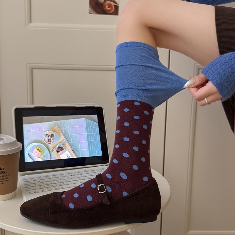 Vintage Color Blocked Dots Women Socks Autumn Winter Knitted Cotton Elastic Long Socks Women Polka Dot Japanese Cute Socks
