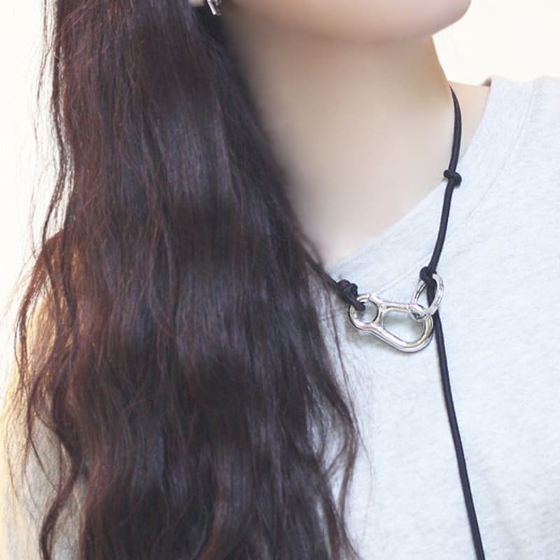 

glammuse Loop Necklace silver