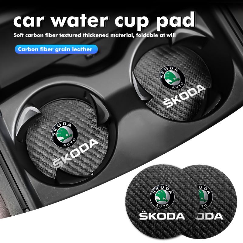 2 Stück Auto Kohlefaser Untersetzer Anti-Rutsch Wasserbecher Getränkeunterlage Für Skoda Kamiq Karoq Octavia 2 3 Rapid Scala Kami Fabia VII VRS