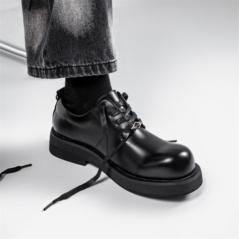 Niche kožené derby boty s velkou hlavou pánské britského stylu černé kulatá hlava platforma malé kožené boty zvyšující všestranné dojíždějící trendy boty