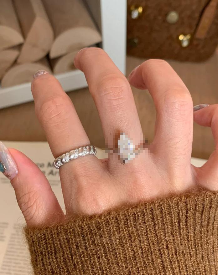 

Shaped Classy Teardrop Ring For Women Highquality Copper Vintage Inspired Accessory Fashion J5363