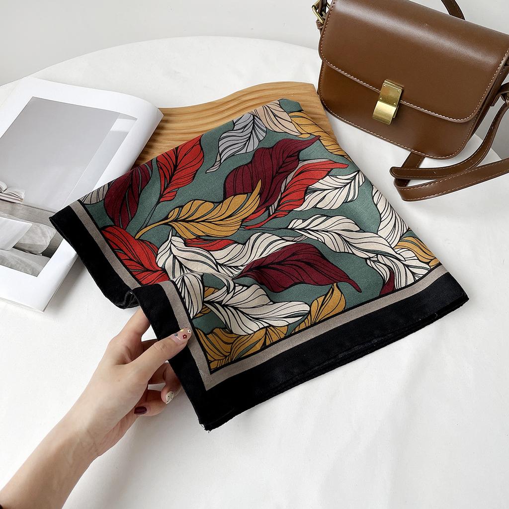Old money style printed silk scarf retro brown scarf neck square scarf fashionable versatile herringbone pattern cotton and linen silk scarf
