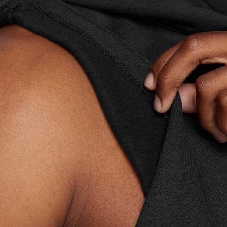 Under Armour Curry Splash Módní univerzální mikina s kapucí bez rukávů Pánská mikina Černá Bílá 1389483-001