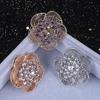 Korean Fashion New Brooch Rhinestone Flower Stamen Flower Crystal Brooch Cardigan Sweater Style Clothes Accessories Brooch