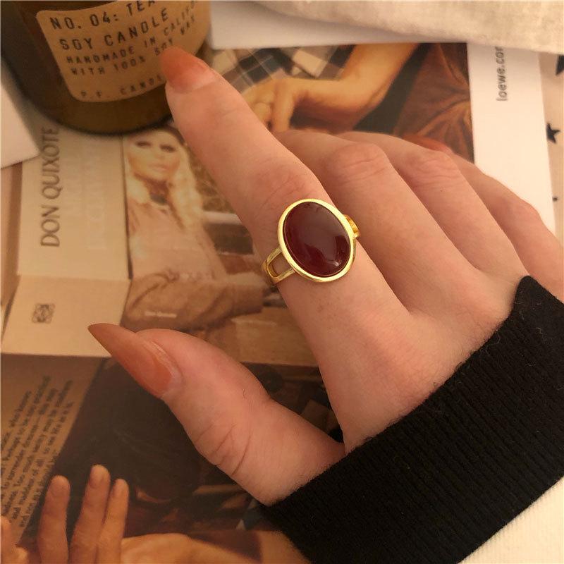 French Vintage Red Oval Women's 925 Silver-Plated Adjustable Ring - Korean Style Influencer Chic