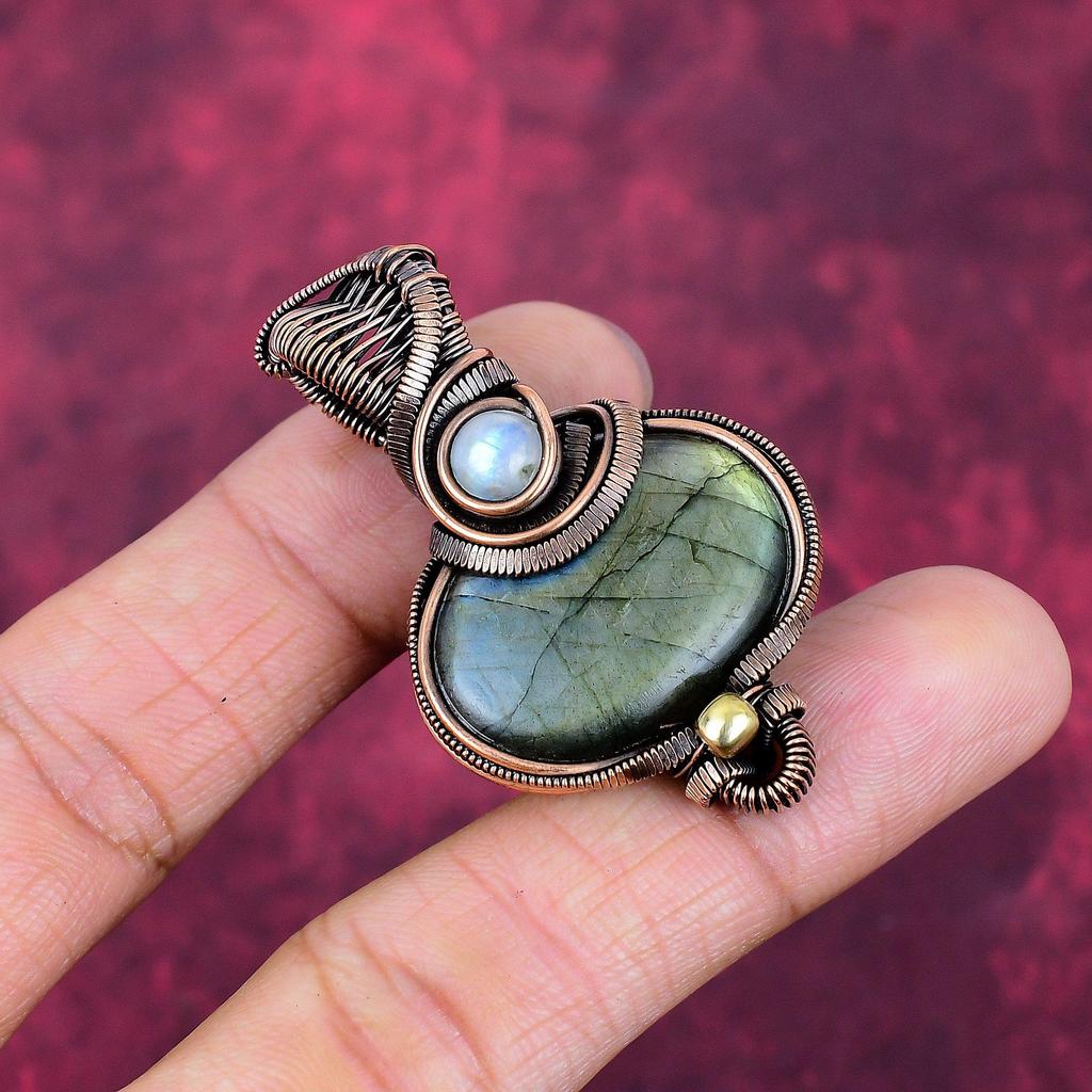 Labradorite Gemstone Pendant Rainbow Moonstone Copper Wire Wrapped Pendant
