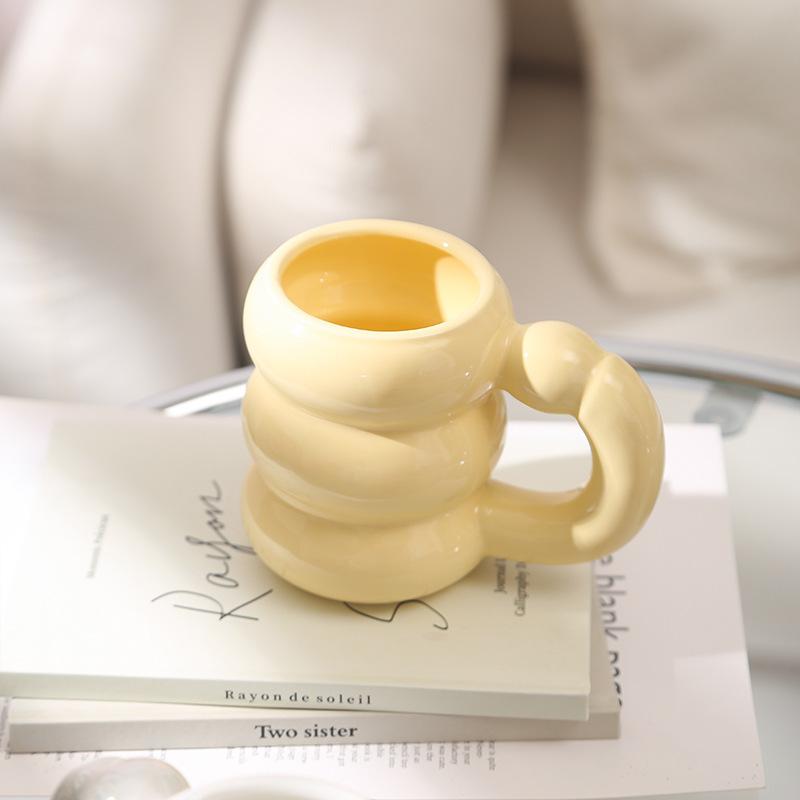 

Super cute milk pearlescent three-layer belly ceramic mug high temperature resistant student breakfast milk cup drinking cup 420ml жёлтый