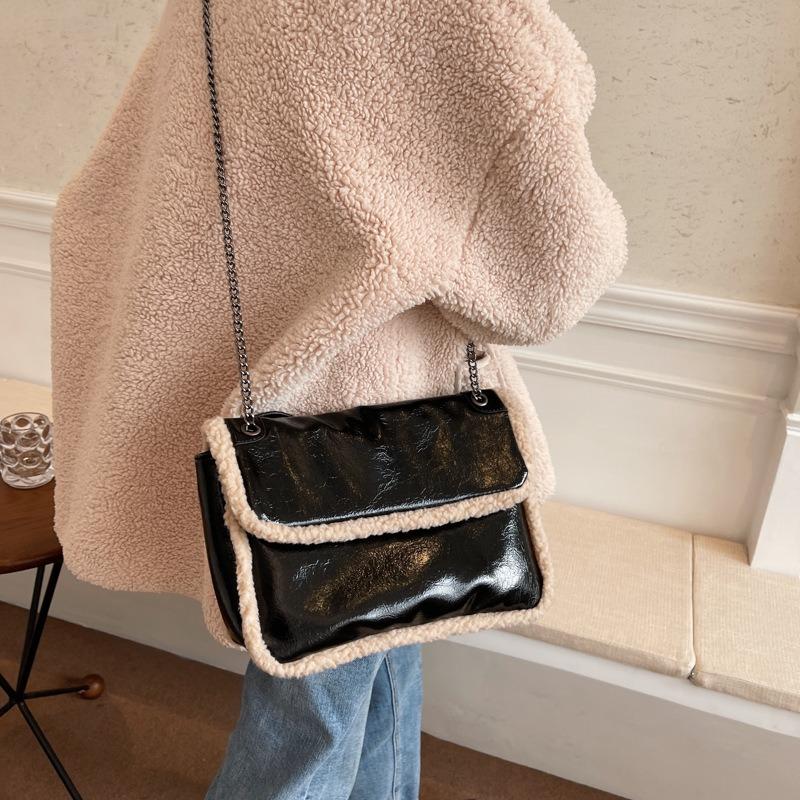 Plush Bag New Trendy High-end Shoulder Bag Women's Bag Fashionable Texture Versatile Messenger Chain Bag