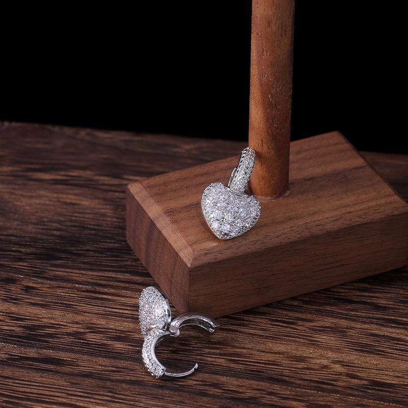 Love Heart Earrings Ear Stud Korean Pretty Rhinestone Shiny Jewelry Gift Love Heart Earrings Ear Stud Korean Pretty Rhinestone Shiny Jewelry Gift