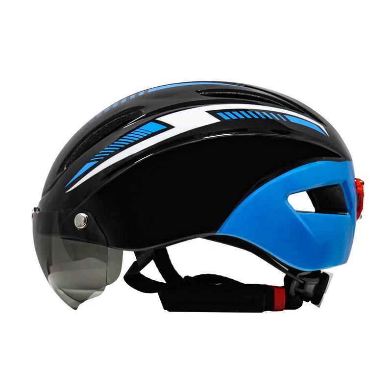 Cycling & Mountain Bike Helmet with Tail Light for Roller Skating