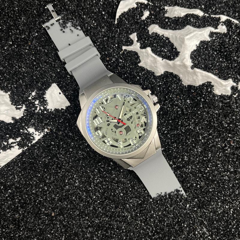JYL Men's Watch Original Cool Hollow Sports Silicone Strap