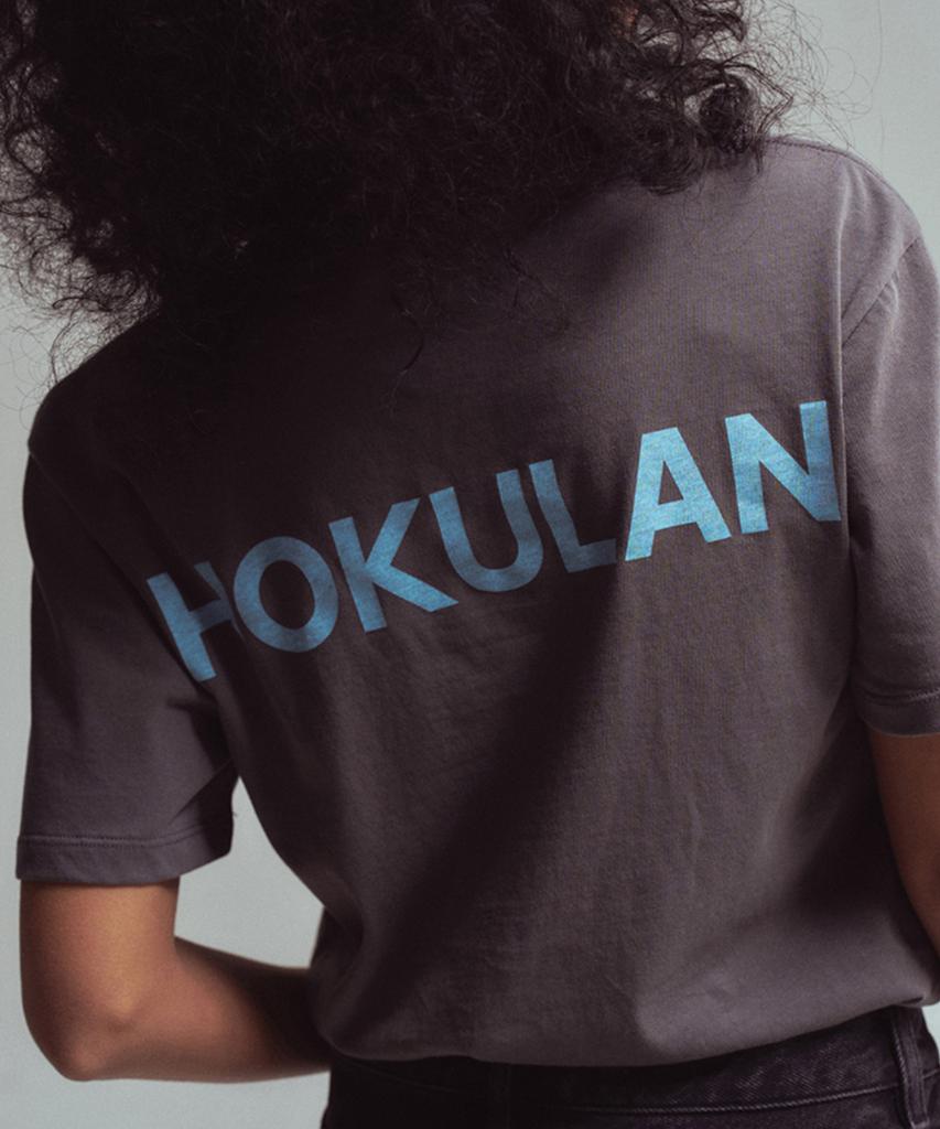 ERER Женская стандартная футболка Hokulani Угольный
