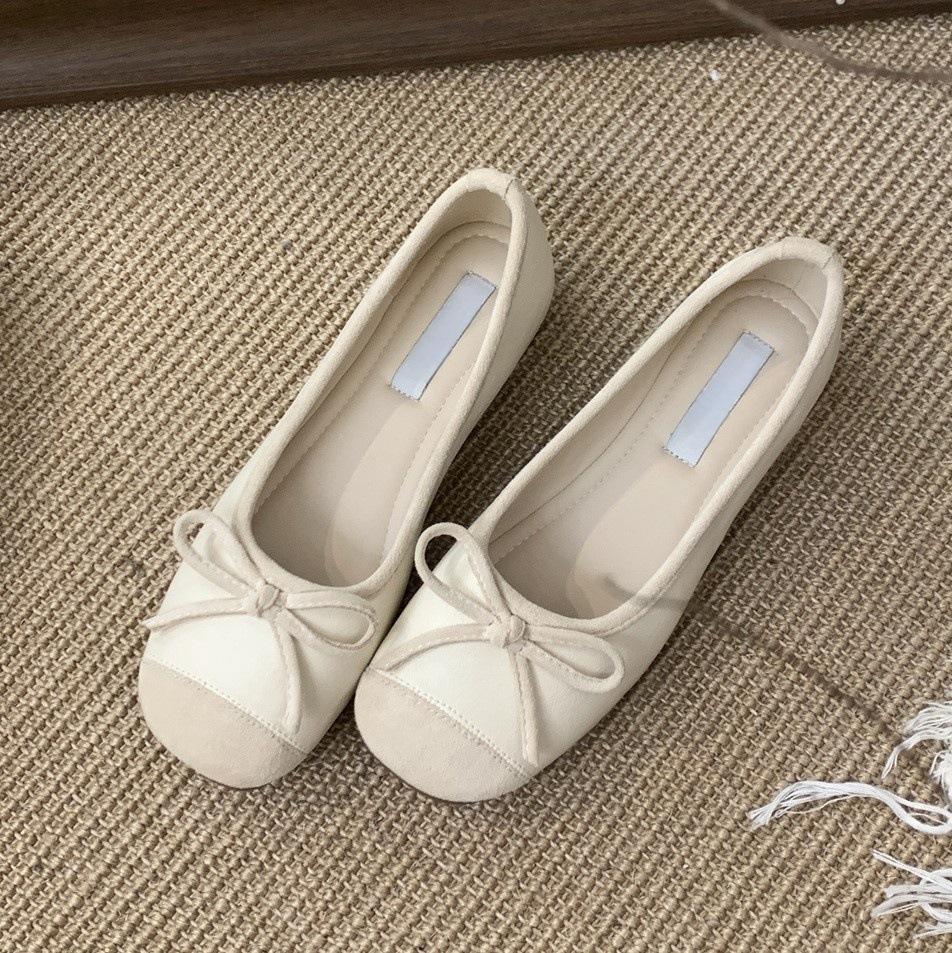 

Inner height increase red single shoes women s spring new shallow mouth ladyshoes gentle retro casual thick sole one pedal Doudou shoes 35 бежевый